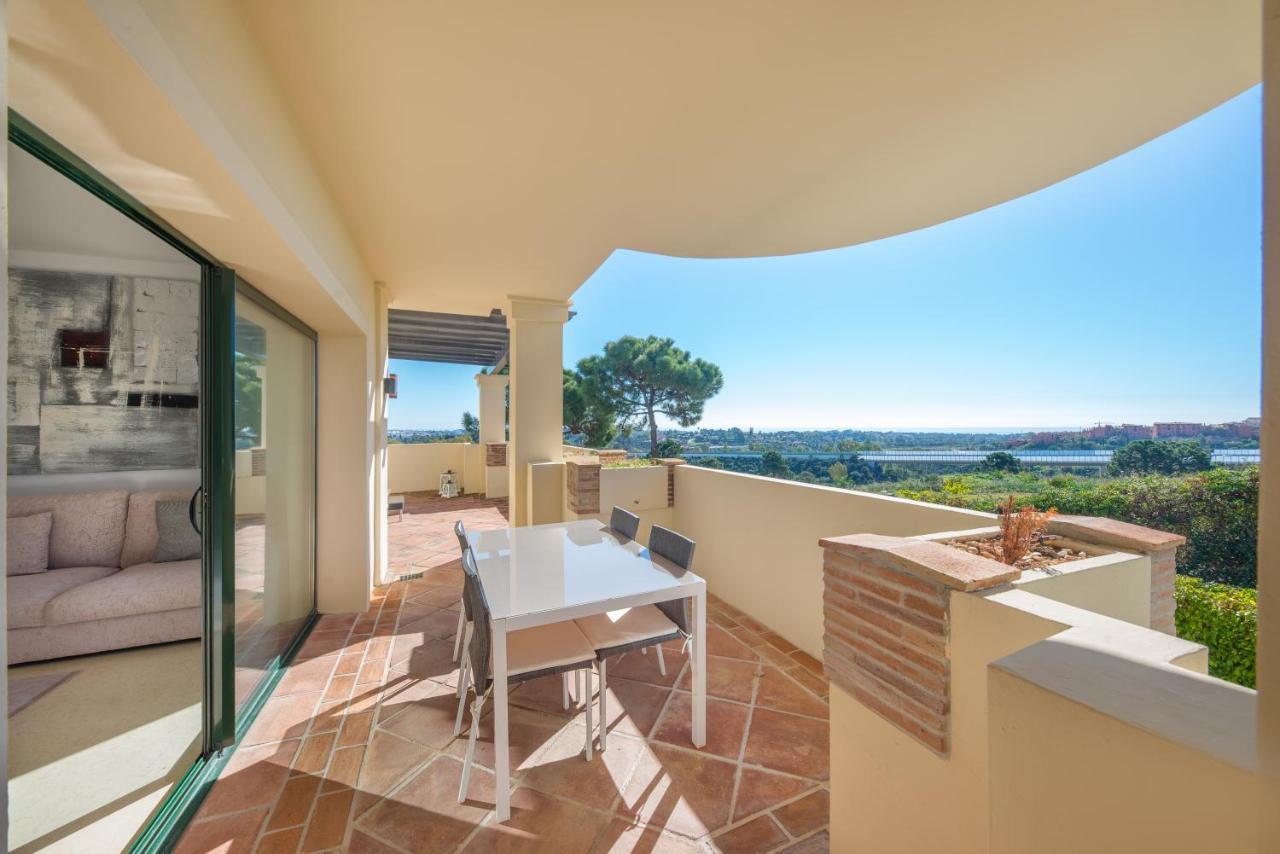 Capanes Del Golf Luxury Apartment Benahavís Extérieur photo