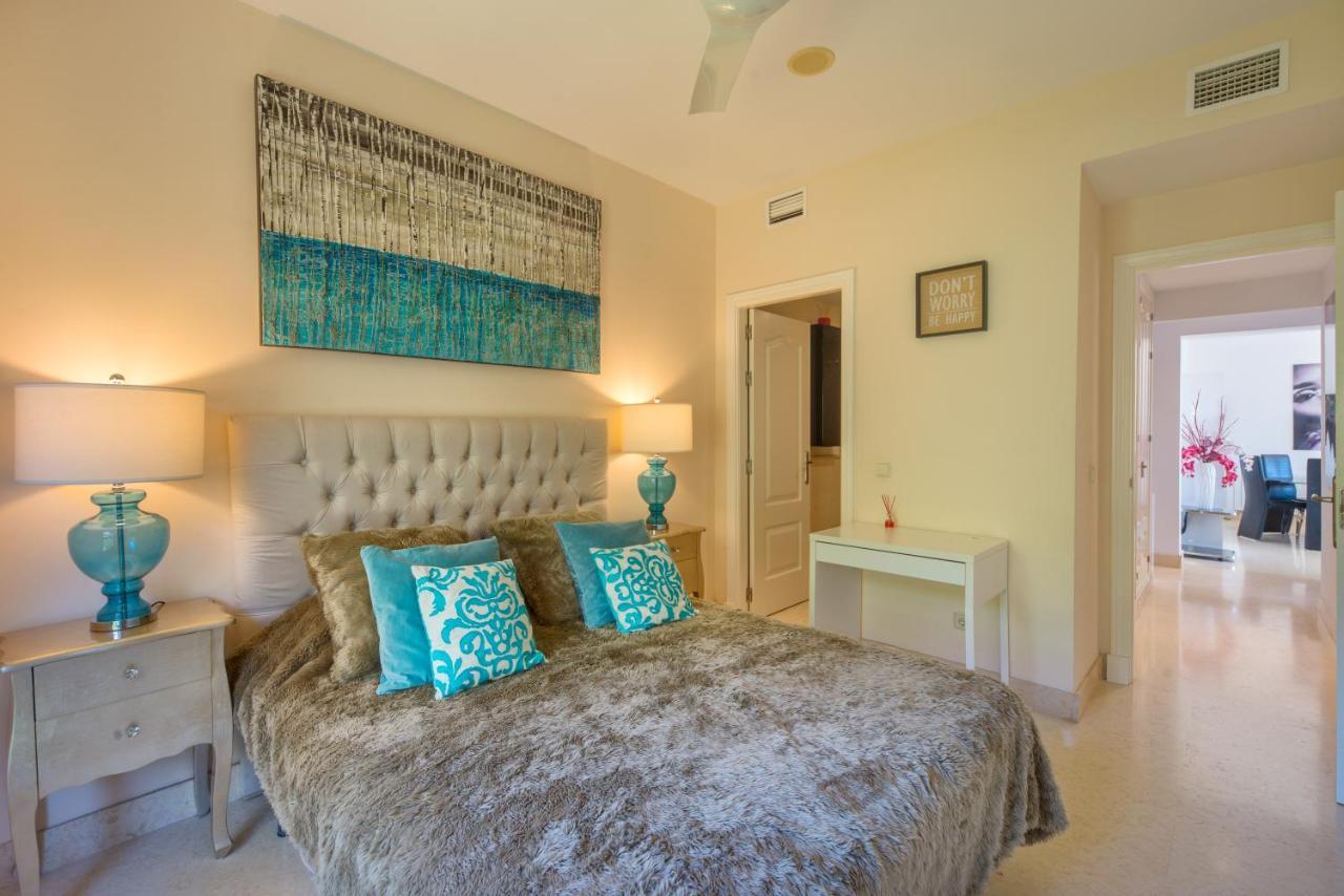Capanes Del Golf Luxury Apartment Benahavís Extérieur photo
